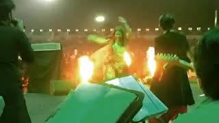 Dakla aishwarya is on the pic and rajraniga band..fire