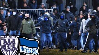 Hertha-Hools besuchen Babelsberger Szene-Kneipe in Potsdam...