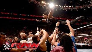 Roman Reigns sparks a chaotic brawl with Triple H: Raw, March 28, 2016