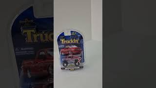 dodge Ram srt10 4x4 from 1 bad ride trucking 1/64 scale diecast model car review