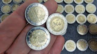 1000€ 2 euro coin hunt! Commemorative and other. Rarely found! Collectable coins.