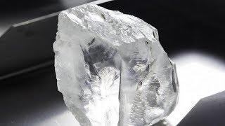 Super deep diamond found in the Cullinan mine reveals Earth minerals never seen before.