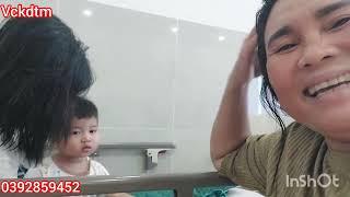 Hôm nay ông Ngoại và dì út lên thăm Bắp Xào