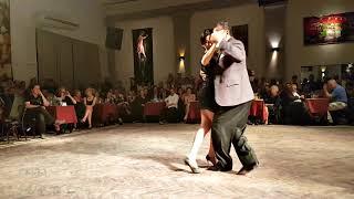 #Milonga genialmente bailada con #orquesta de #tango en vivo. Jesús Velazquez, Natacha Poberaj