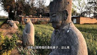 宋哲宗生母朱皇后，陪葬永裕陵西北，分布于麦田，场景凄凉