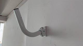 J-Pole Outdoor Antenna Mounting Bracket - Secure and Versatile External Antenna Installation!