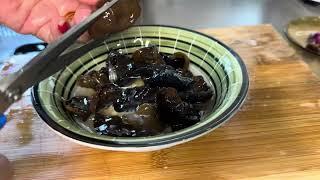 Masak sayur peria dengan kulat hitam