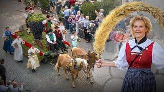  Meraner Traubenfest 2022 - Großer Festumzug | Herbst in Südtirol, Meran