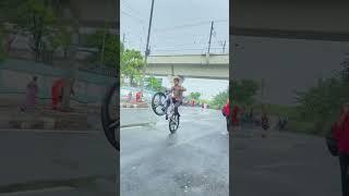 Cycle wheeling no reaction #youtubeshorts #shorts #shortvideo #subscribe #reaction video