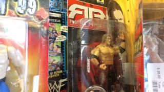 WWE Figures THRIFT SHOP findings! Jakks classic series, BCA, Ruthess Aggression and more!