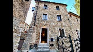 CD608 charming restored Tuscan village house