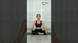 Seated Twist Exercise | Exercise For Beginners | Shemaroo Life & Living | #shorts