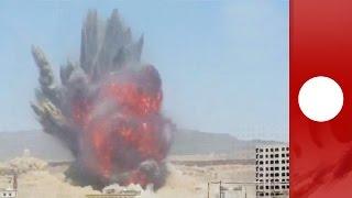 Yemen blast: Huge air strike throws smoke and flames into air