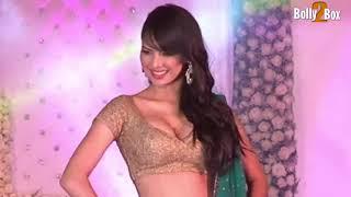 Model Ramp Walk | Bolly2box