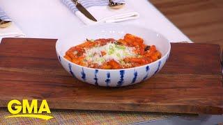 Chef Danny Lee makes popular Korean Dish, Rosé Tteokbokki