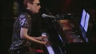 Annie Lennox - Why (Live At The Arista Records 25th Anniversary Celebration)