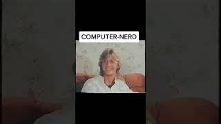 Mein Bruder ist nur am Computer #shorts #shortvideo #computer #nerd