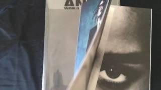 Unboxing ANTI World Tour BOOK