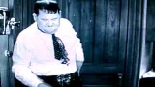 Laurel & Hardy - Going Bye Bye