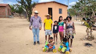 fizemos uma visita pra dona kinor e julinha.programa sertão mamoeiro e repórter matuto  nordestino.