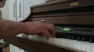 kawai ca 71 bach minuet G