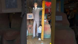 TINY TEXIE VERSUS THE TALLEST MAN IN THE WORLD! #TINYTEXIE #TALL #SMALL #VIRAL #LITTLEPERSON #SHORTS