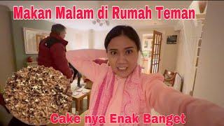 Makan Malam Di Rumah Teman! Mampir ke English pub ternyata Ramai