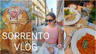 Italy VLOG. Сорренто, итальянский завтрак, выставка Антонио Лигабуе, ужин, закат ️