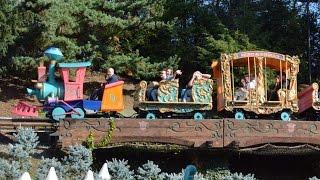 Casey Jr.  Circus Train at Disneyland Paris Full Ride Experience HD (Le Petit Train Du Cirque)