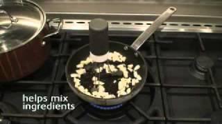 Stirr -- A revolution in your pan. Automatic sauce stirrer!