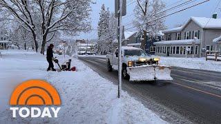 How snowy weather and bitter cold could impact holiday travel