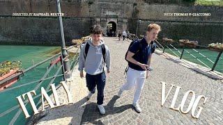 Italy with 2 goofies