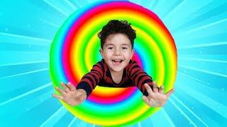 Yusuf Sihirli Tünelden Çocuk Oyun Alanına Gitti | Kids pretend play with playground