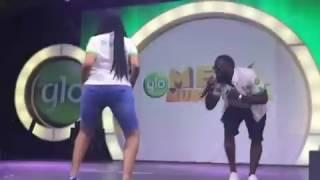 Watch Juliet Ibrahim TWERK to Timaya’s UKWU song at Glo Mega Music Tour