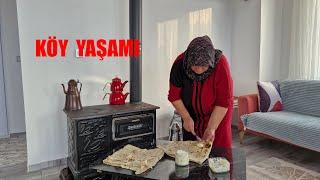 KIŞ YENİDEN GELMİŞ KÖY SOĞUK SOBA ÜSTÜNDE YUFKA EKMEK KIZARTMASI PEYNİRLİ