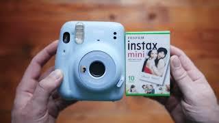 Как вставить картридж Fujifilm Instax Mini Фотопленка инстакс мини в фотоаппаратов мгновенной печати