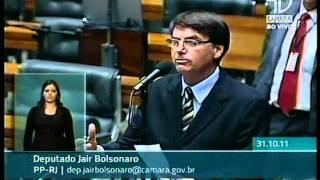 Jair Bolsonaro ( PP - RJ) Fala sobre melhora do SUS no Brasil e alfineta tratamento de LULA e Dilma