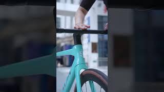 Do you want to buy a carbon fiber road bike with Shimano 105 groupset for under $1,500?