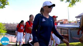 2-time champ has Arizona softball back in WCWS as first-year coach