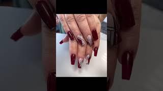 #nails #nailartdesignsathomewithouttools #arcylicnails #swanky #beautiful #partystyle #popular #nail