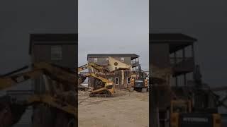 Outer Banks beach house demolished before ocean can swallow it #shorts