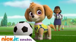 Rubble juega al fútbol y hace snowboard. | Nick Jr. en Español