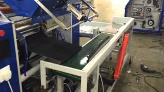 Fully automatic high speed cling film rewinding machine