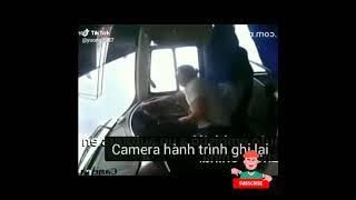 Car Crashed Acciedent Camera Futages_|