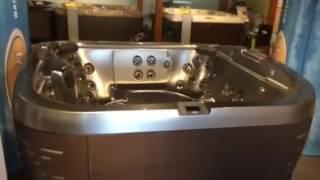 Learn About the J-585 Jacuzzi Hot Tub