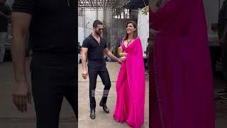 Shahid and Kriti strike a pose, epitomizing elegance and style#shahidkapoor #kritisanon