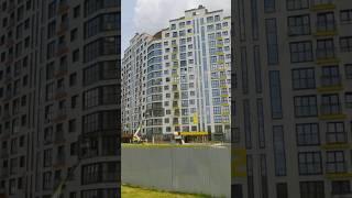 Трехкомнатная квартира в ЖК «Фарфоровый». Кропотнина, 61