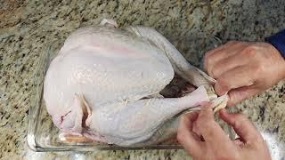 Remove Turkey Neck, Giblets, Heart, Kidney, Liver, Innards, Guts