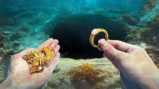 I Found Lost Treasure Underwater Metal Detecting!