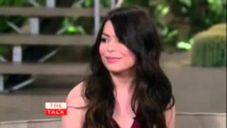 25 09   Miranda Cosgrove divulgando o EP High Maintenance no The Talk